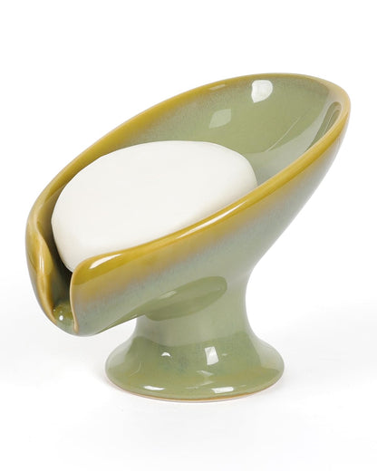 Soap Dish, Self Draining Bar Soap Holder for Bathroom Sink, Leaf-Shaped Drainage Ceramic Cream White Porcelain Decorative Soap Dish, ANTIS'S HOME